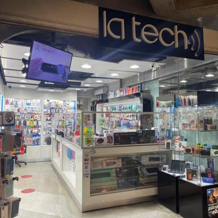 Tienda de accesorios de celulares, computación y servicio técnico 